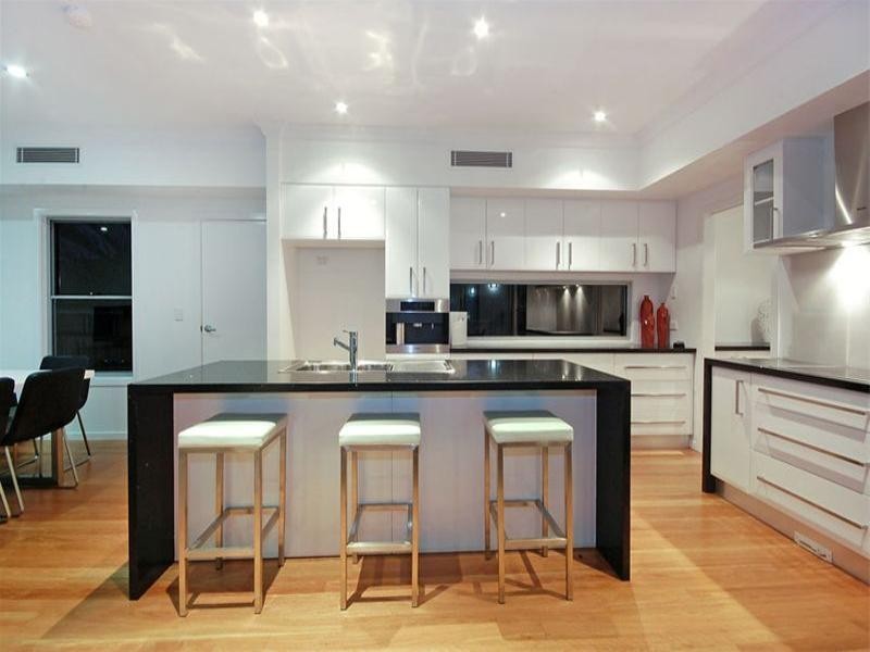 2a Rous Street, Hendra QLD 4011