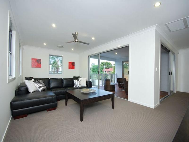 2a Rous Street, Hendra QLD 4011