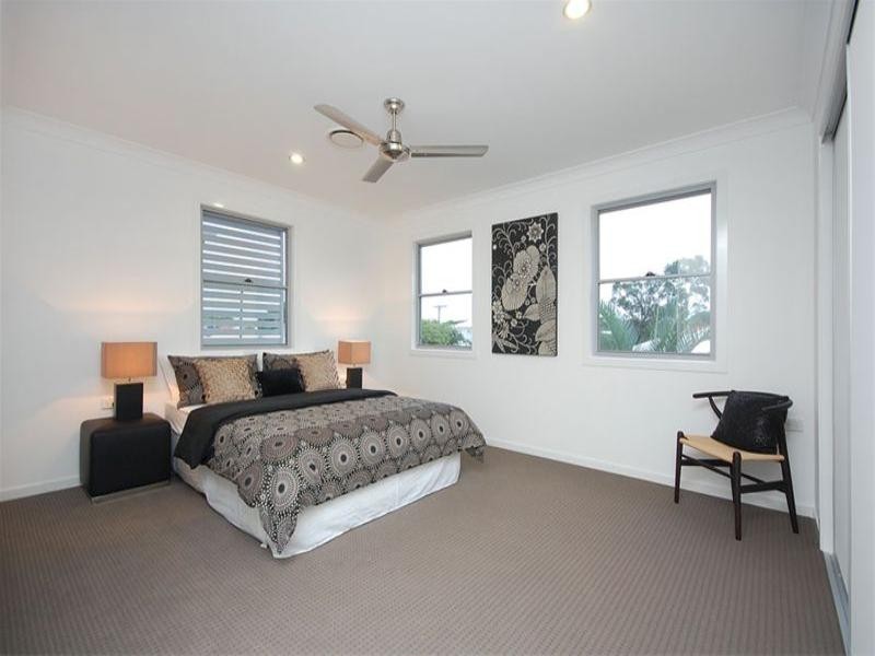 2a Rous Street, Hendra QLD 4011