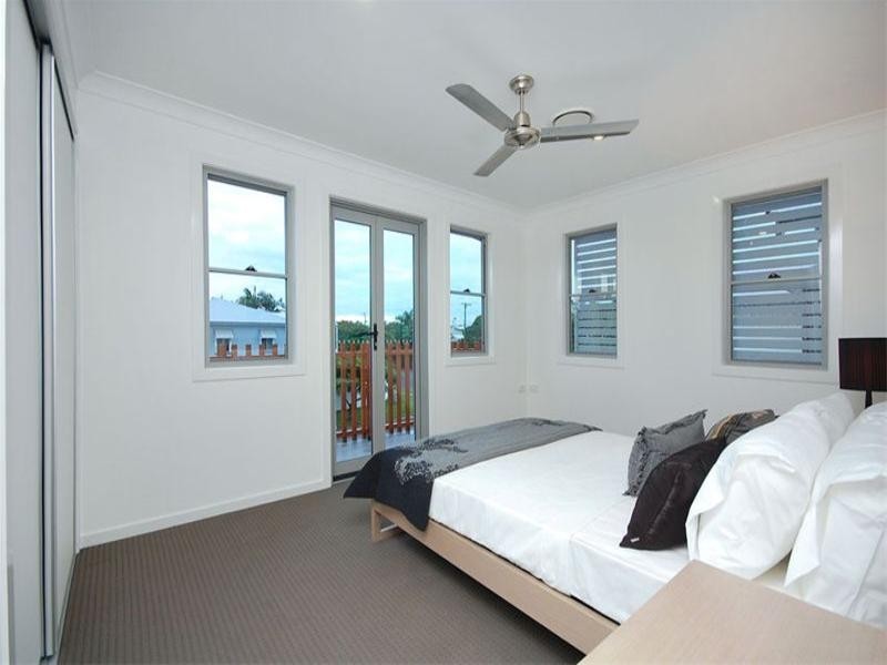 2a Rous Street, Hendra QLD 4011