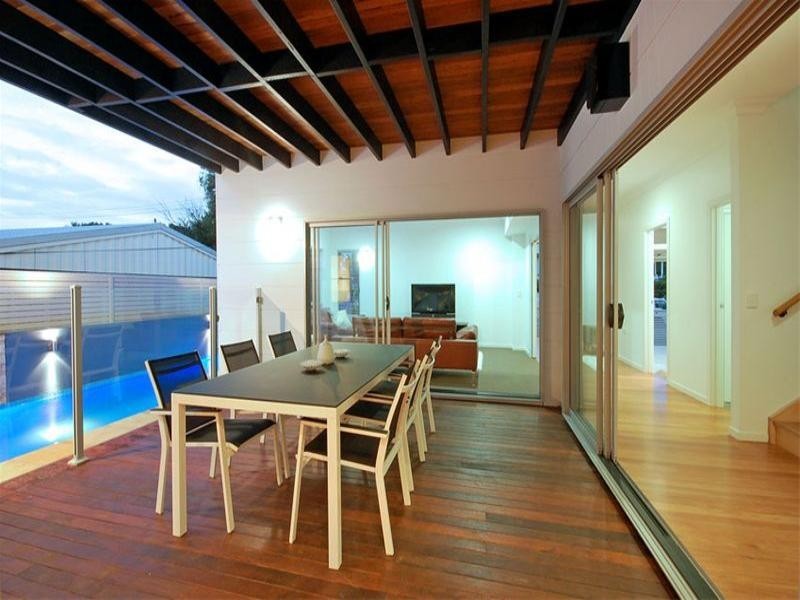 2a Rous Street, Hendra QLD 4011