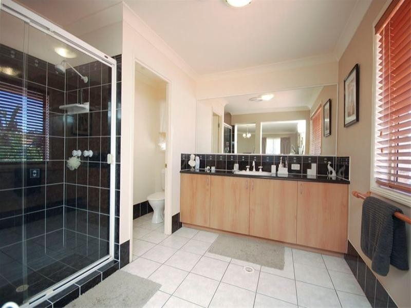 14 Dooley Street, Taigum QLD 4018