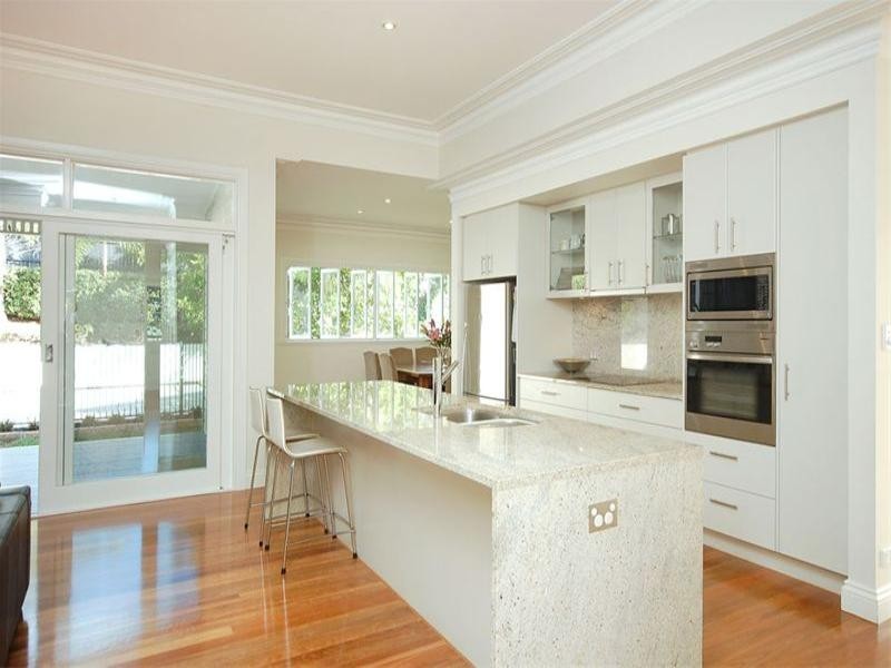 7 Joynt Street, Hamilton QLD 4007