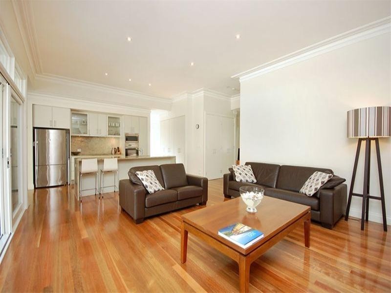 7 Joynt Street, Hamilton QLD 4007