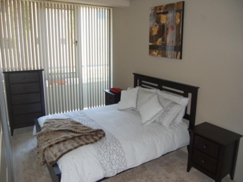 13/256 Kingsfordsmith Drive, Hamilton QLD 4007