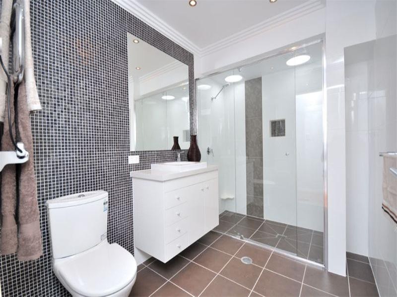 127 White Street, Wavell Heights QLD 4012