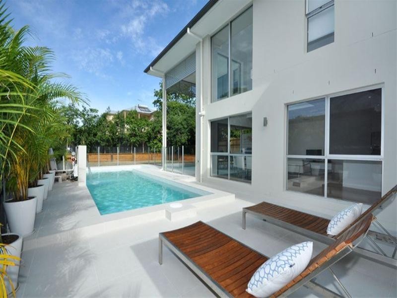 13 Moynihan Street, Ascot QLD 4007