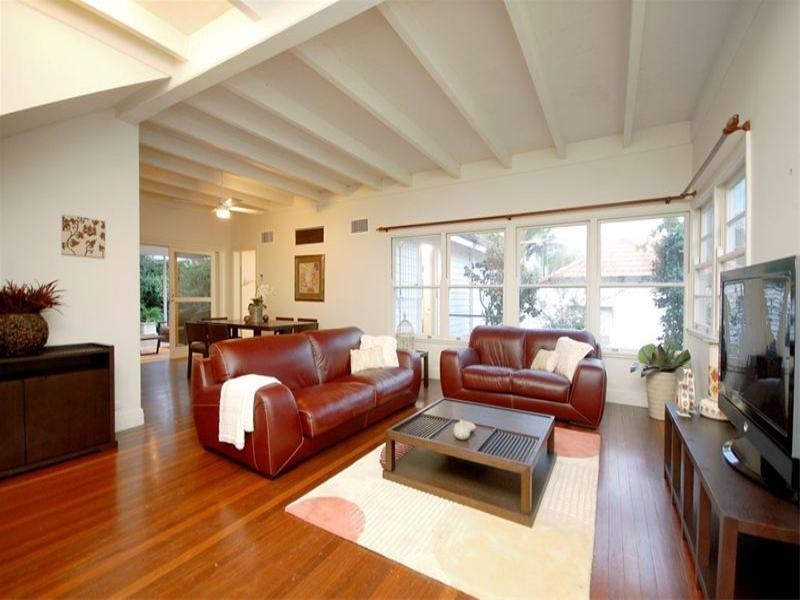 11 Inverness Street, Ascot QLD 4007