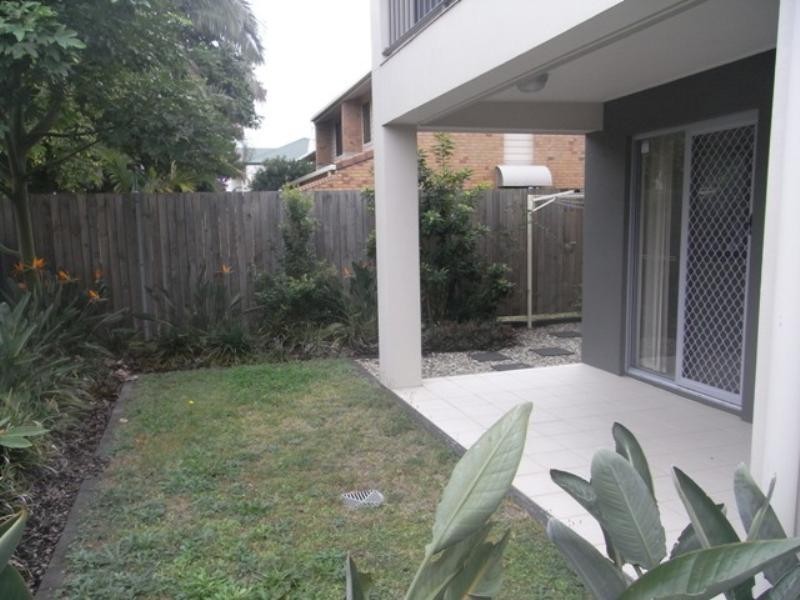 8/36 Brassey Street, Ascot QLD 4007