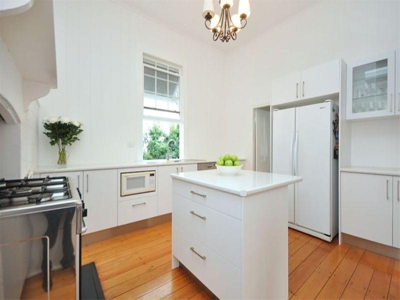 132 Alexandra Road, Clayfield QLD 4011