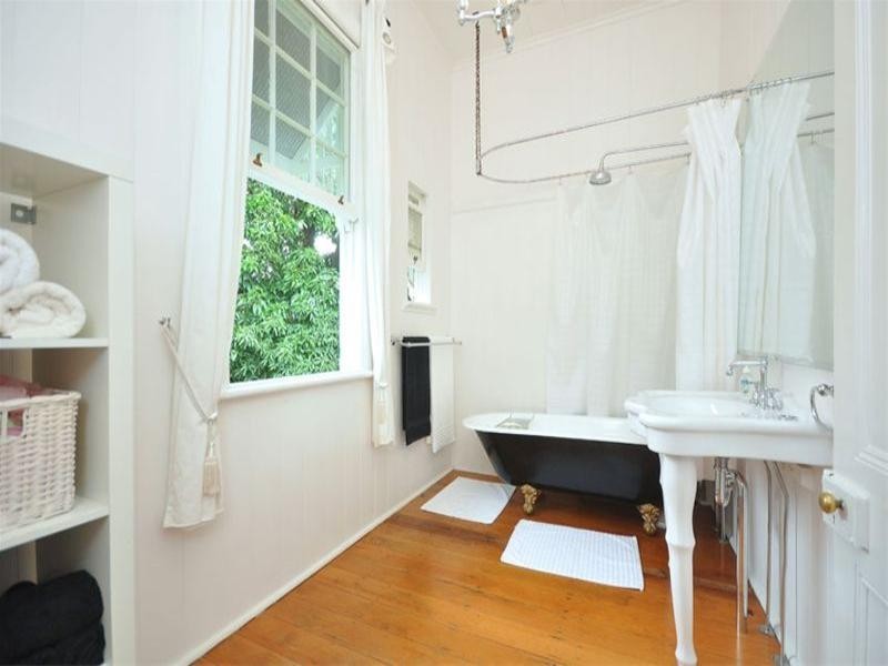 132 Alexandra Road, Clayfield QLD 4011