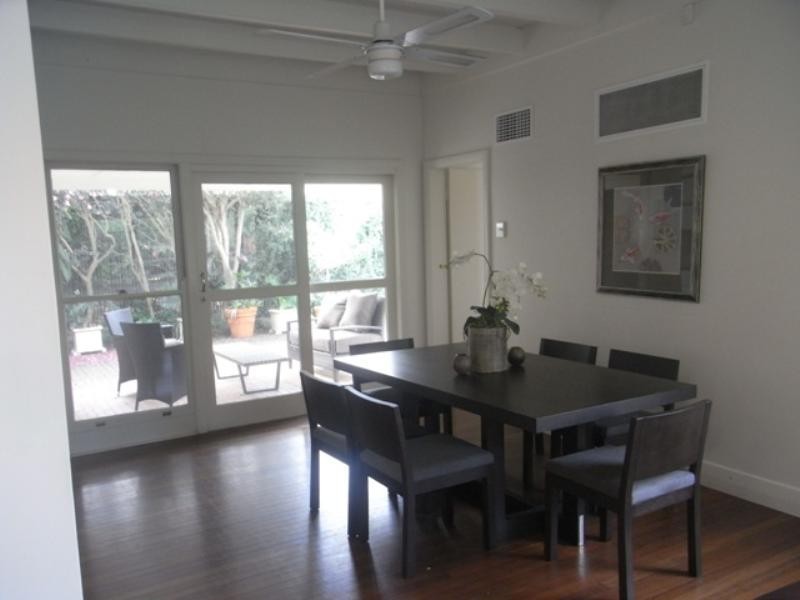 11 Inverness, Ascot QLD 4007