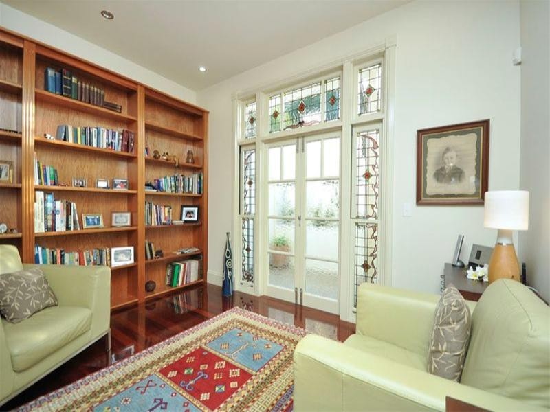 125 Windermere Road, Hamilton QLD 4007