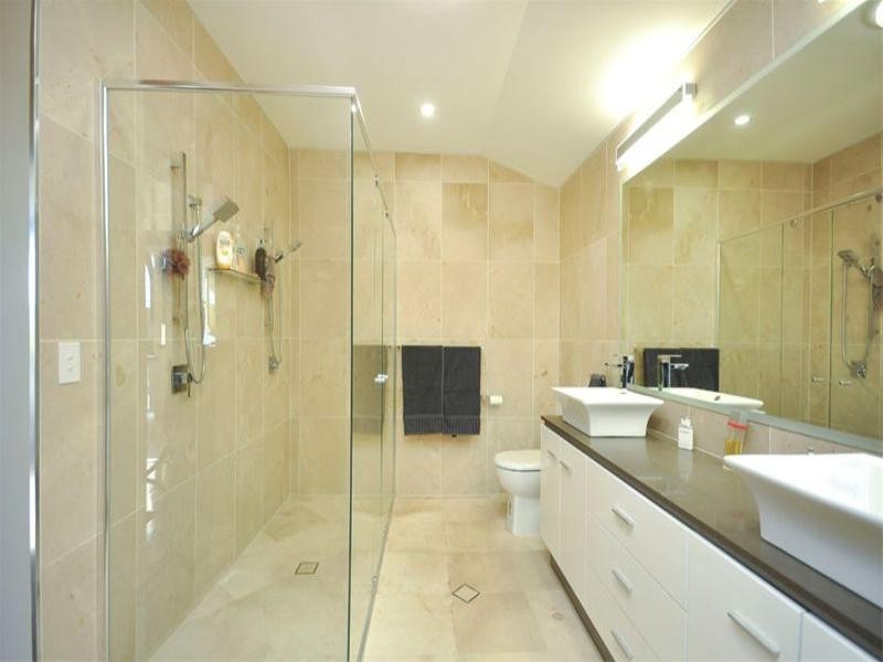 125 Windermere Road, Hamilton QLD 4007