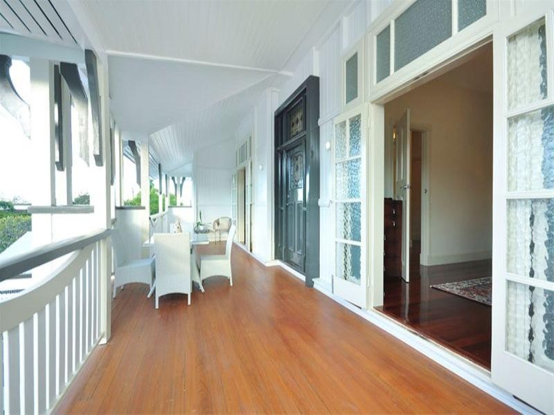 125 Windermere Road, Hamilton QLD 4007