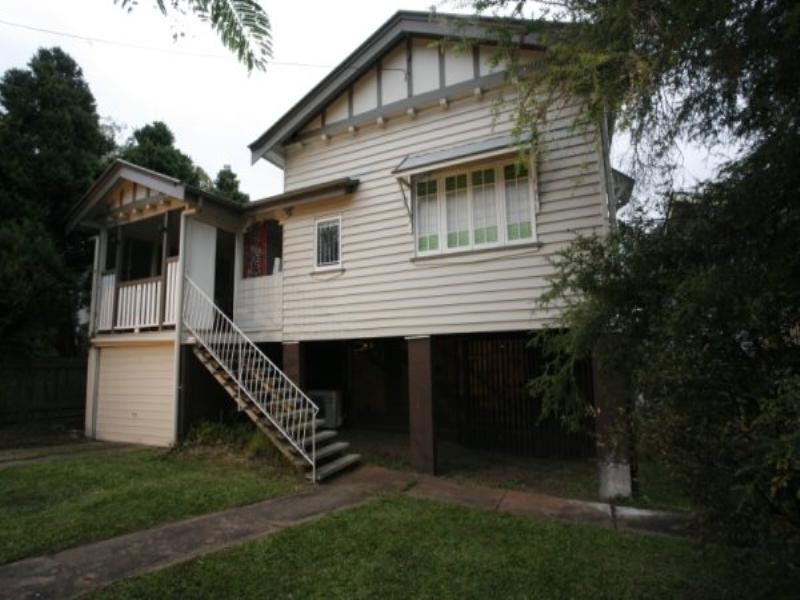 27 Rigby Street, Wooloowin QLD 4030