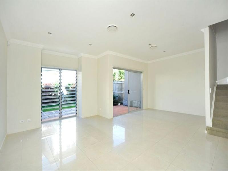 2/7 Hampden Street, Ascot QLD 4007