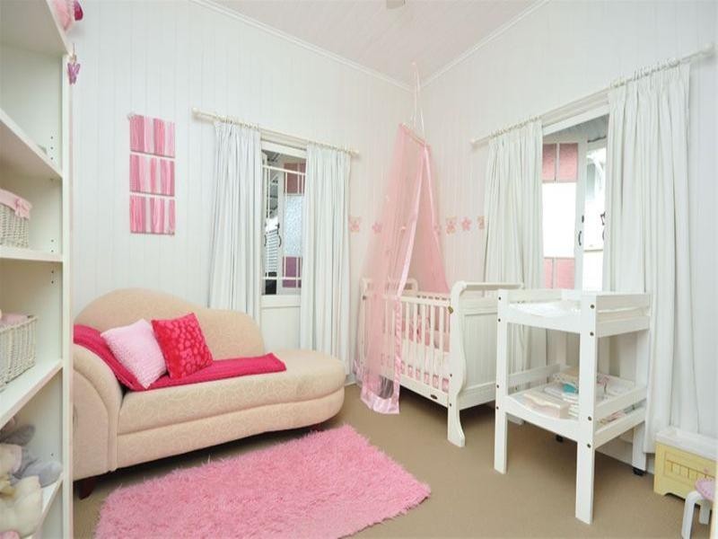 16 Gordon Street, Hendra QLD 4011