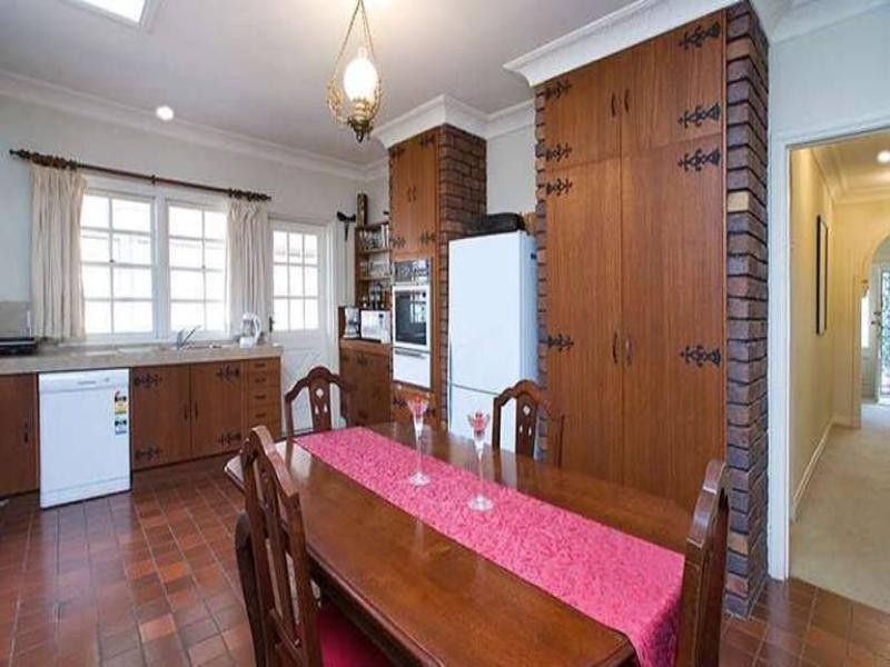 29a Ludlow, Hamilton QLD 4007