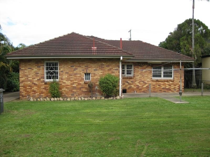 34 Kent Street, Hamilton QLD 4007