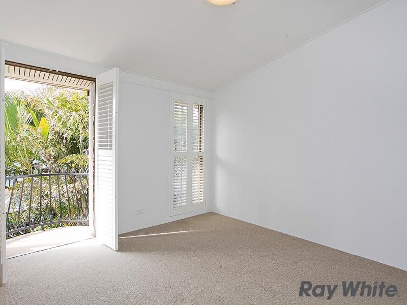 2/84 Charlton Street, Ascot QLD 4007