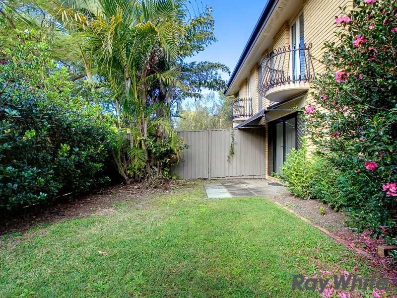 2/84 Charlton Street, Ascot QLD 4007