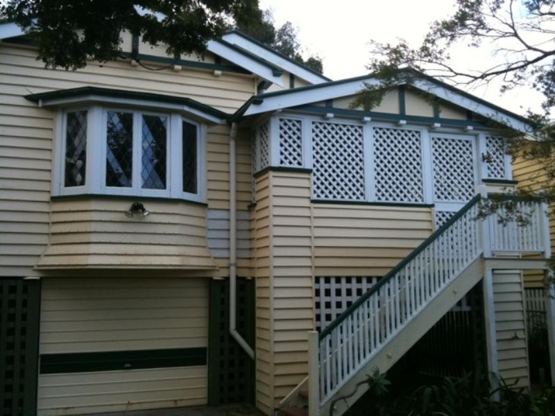 90 Barlow Street, Clayfield QLD 4011