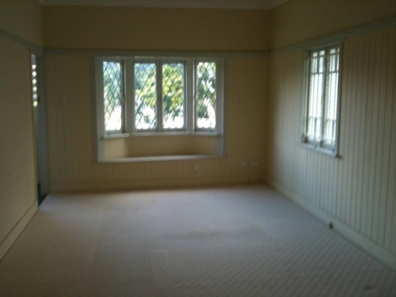 90 Barlow Street, Clayfield QLD 4011