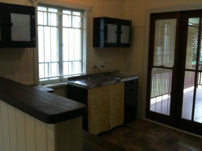 90 Barlow Street, Clayfield QLD 4011