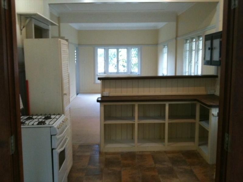 90 Barlow Street, Clayfield QLD 4011