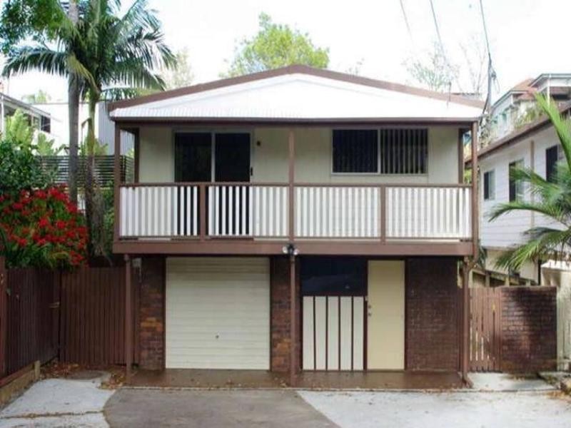 2 Dyne Street, Red Hill QLD 4059