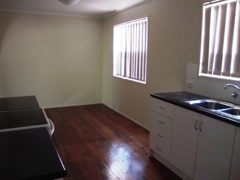 2 Dyne Street, Red Hill QLD 4059