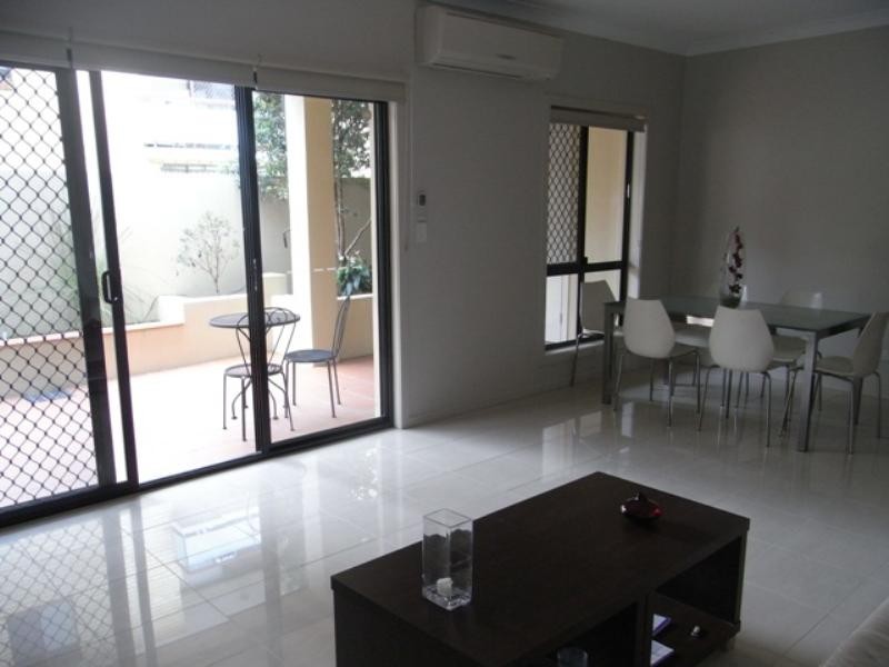 7 Gordon Street, Gordon Park QLD 4031