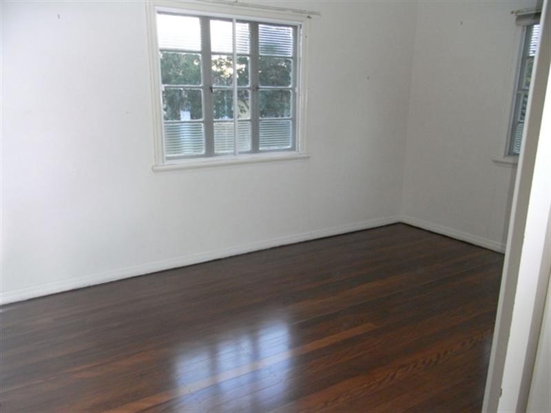 35 Matong Street, Hendra QLD 4011