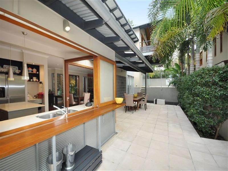 7 Beaufort Lane, Clayfield QLD 4011