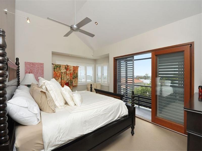 7 Beaufort Lane, Clayfield QLD 4011