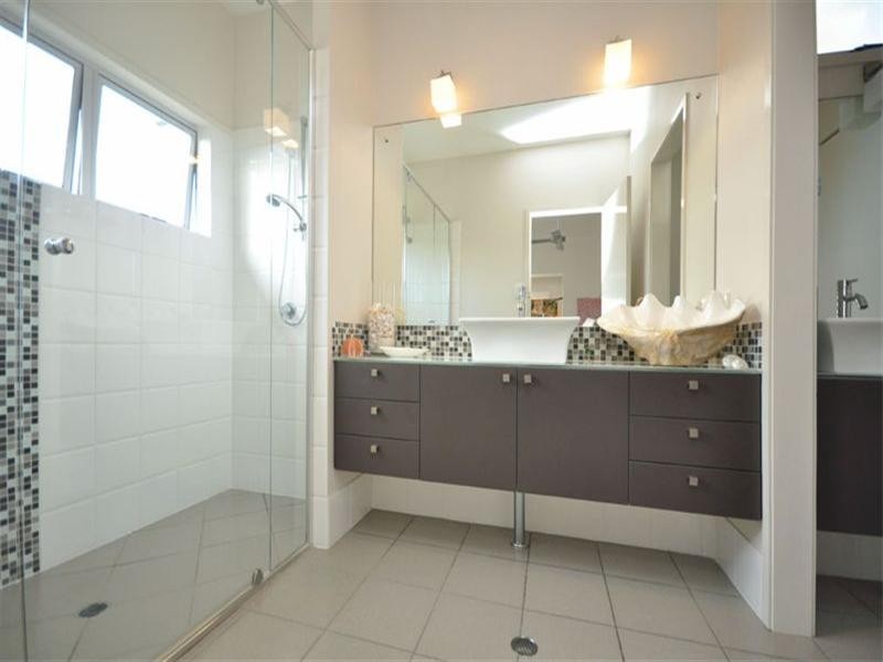 7 Beaufort Lane, Clayfield QLD 4011