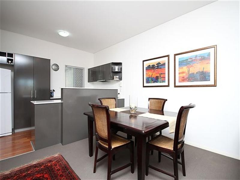 2/46 Buxton Street, Ascot QLD 4007