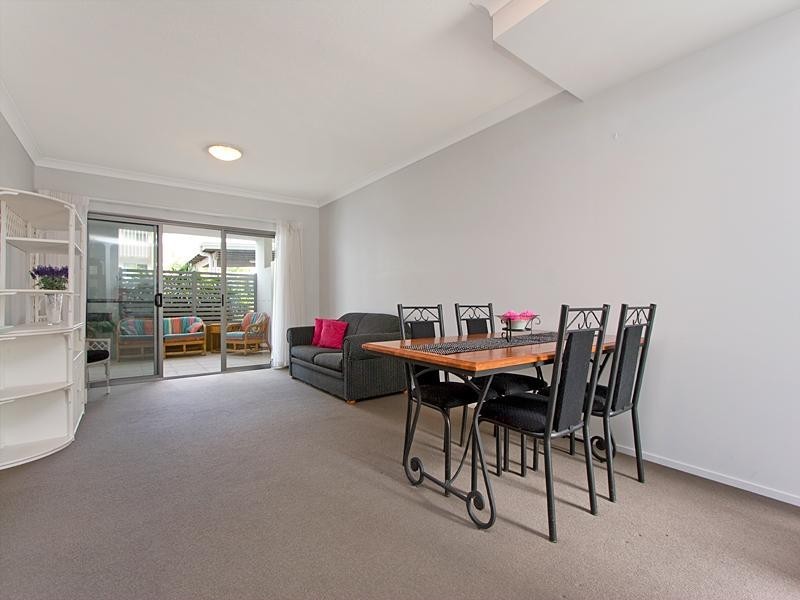 39/20 Campbell Street, Toowong QLD 4066