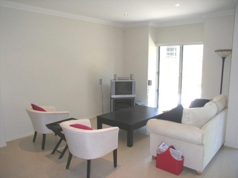 2/7 Hampden Street, Ascot QLD 4007