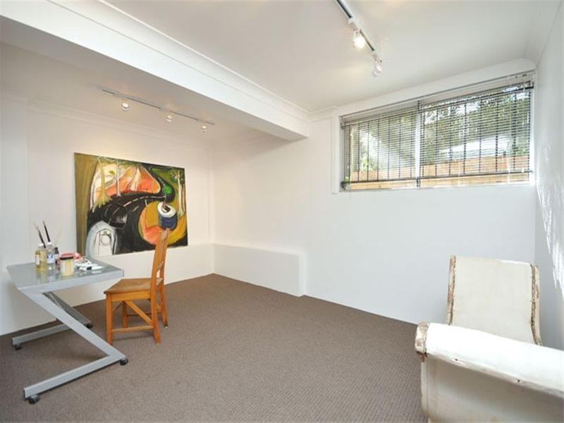 60 Morris Street, Wooloowin QLD 4030