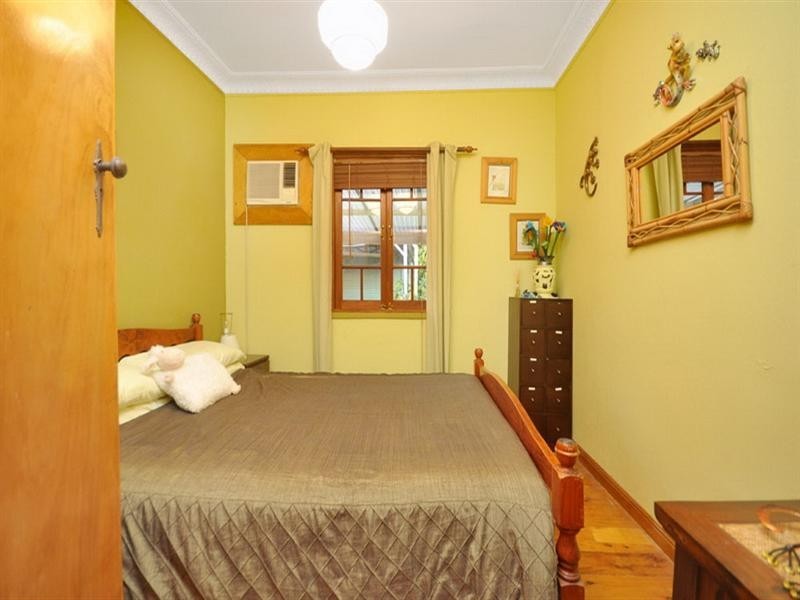 33 Parker Avenue, Northgate QLD 4013