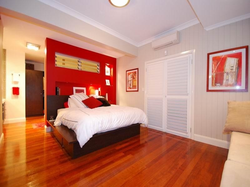 6 Arran Avenue, Hamilton QLD 4007