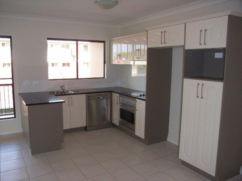 4/97 Wallace Street, Chermside QLD 4032