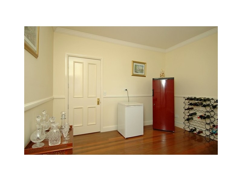 4 Towers, Ascot QLD 4007