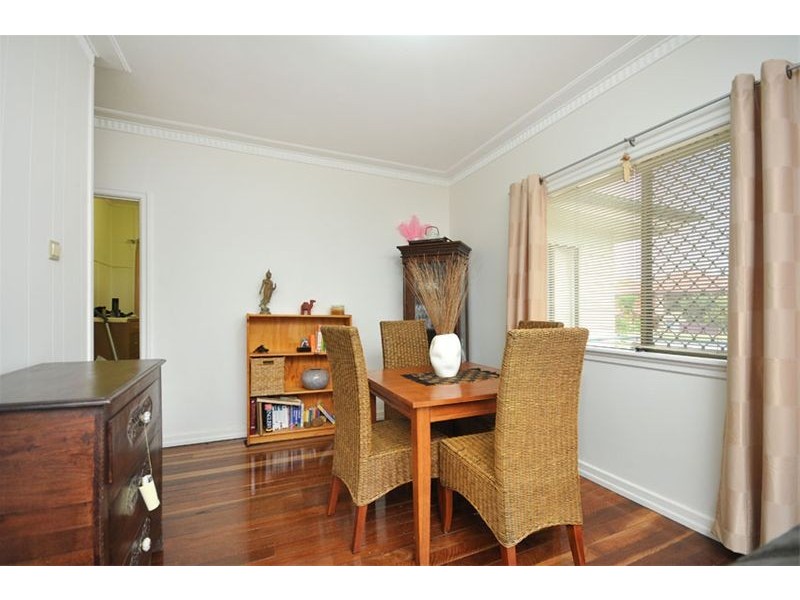 12 Hubbard Street, Wavell Heights QLD 4012