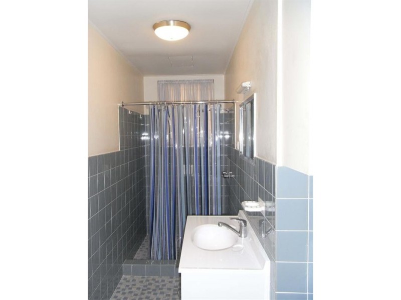 2/35 Langside Street, Hamilton QLD 4007