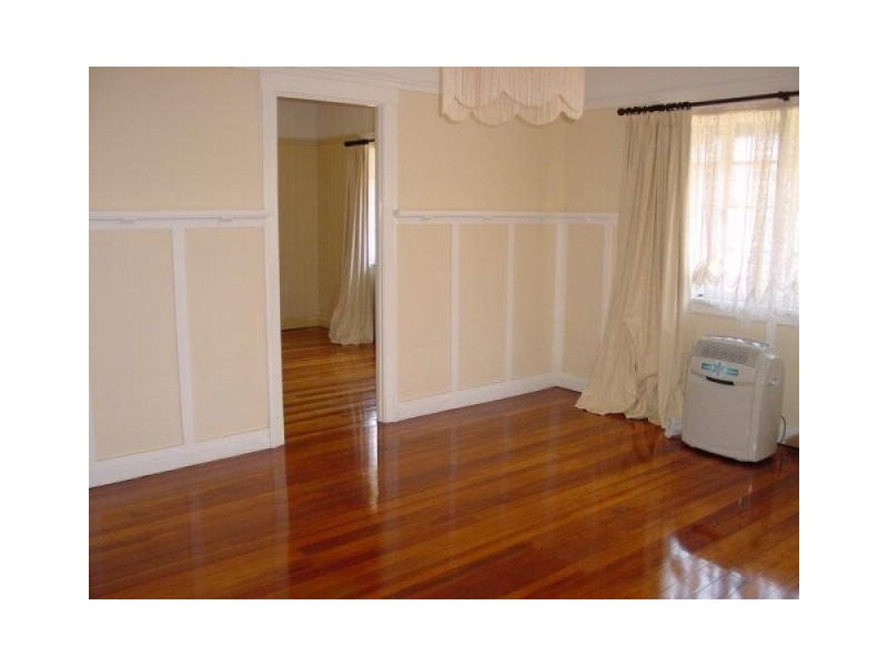 48 Racecourse Road, Hamilton QLD 4007