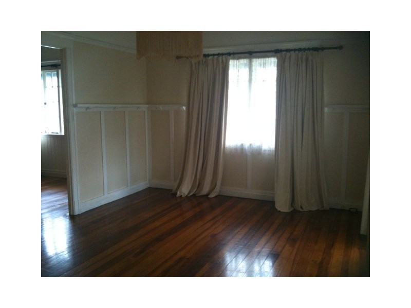 48 Racecourse Road, Hamilton QLD 4007