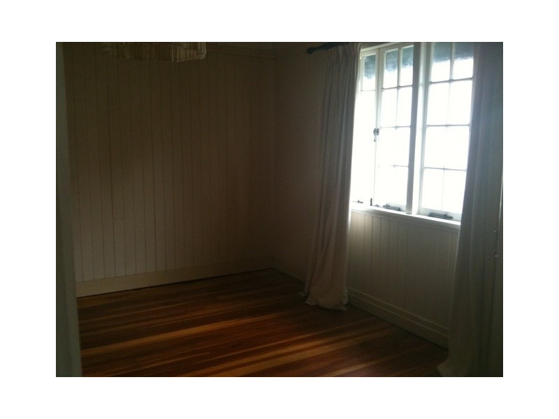 48 Racecourse Road, Hamilton QLD 4007